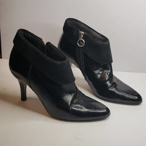 Donald J Pliner 6M Rula Black Patent & Suede Boots